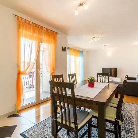 Apartman U Tihom Kraju